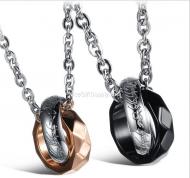 Wholesale new black and gold titanium steel couple necklace pendants