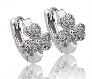 Factory outlets happy clover earrings s925 sleek sterling silver jewelry earrings Micro Pave